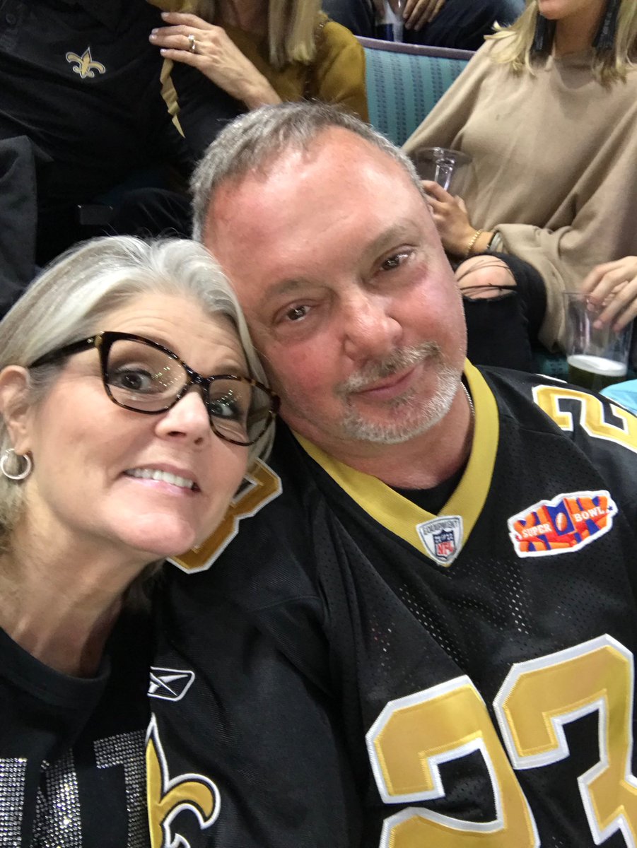 banquegirl's tweet photo. #SaintsGameday https://t.co/liGGTjHknt