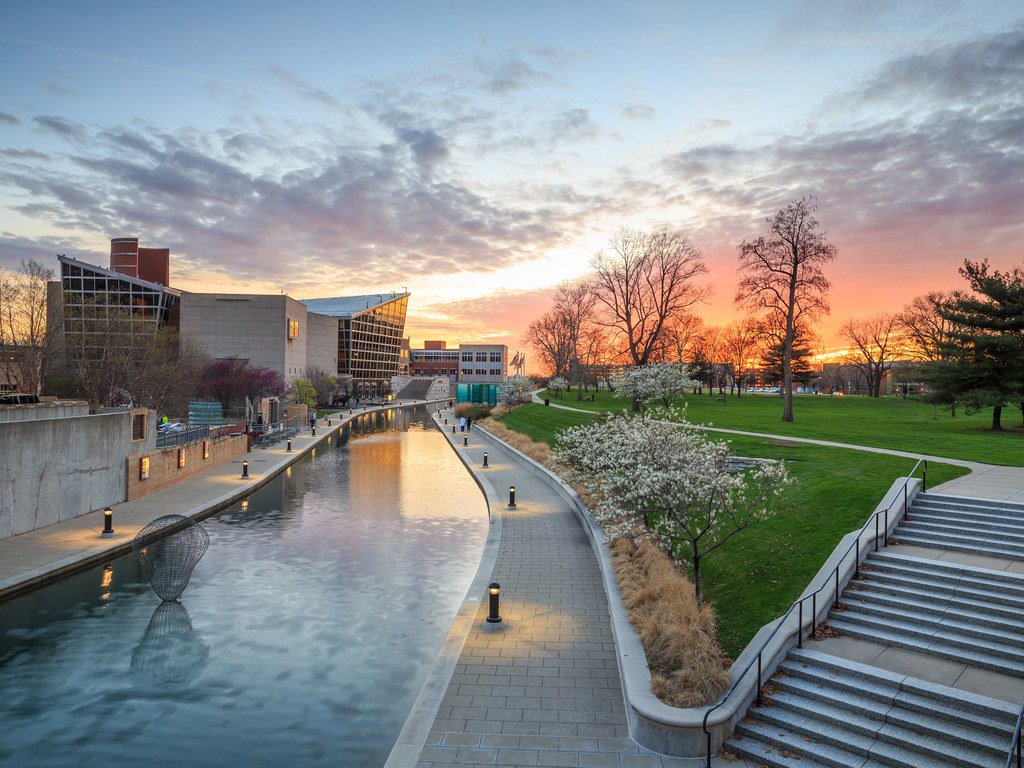 CNTraveler's tweet image. These lesser-known cities will be the most popular new travel destinations in 2018, according to Airbnb cntrvlr.co/zpEvZqI