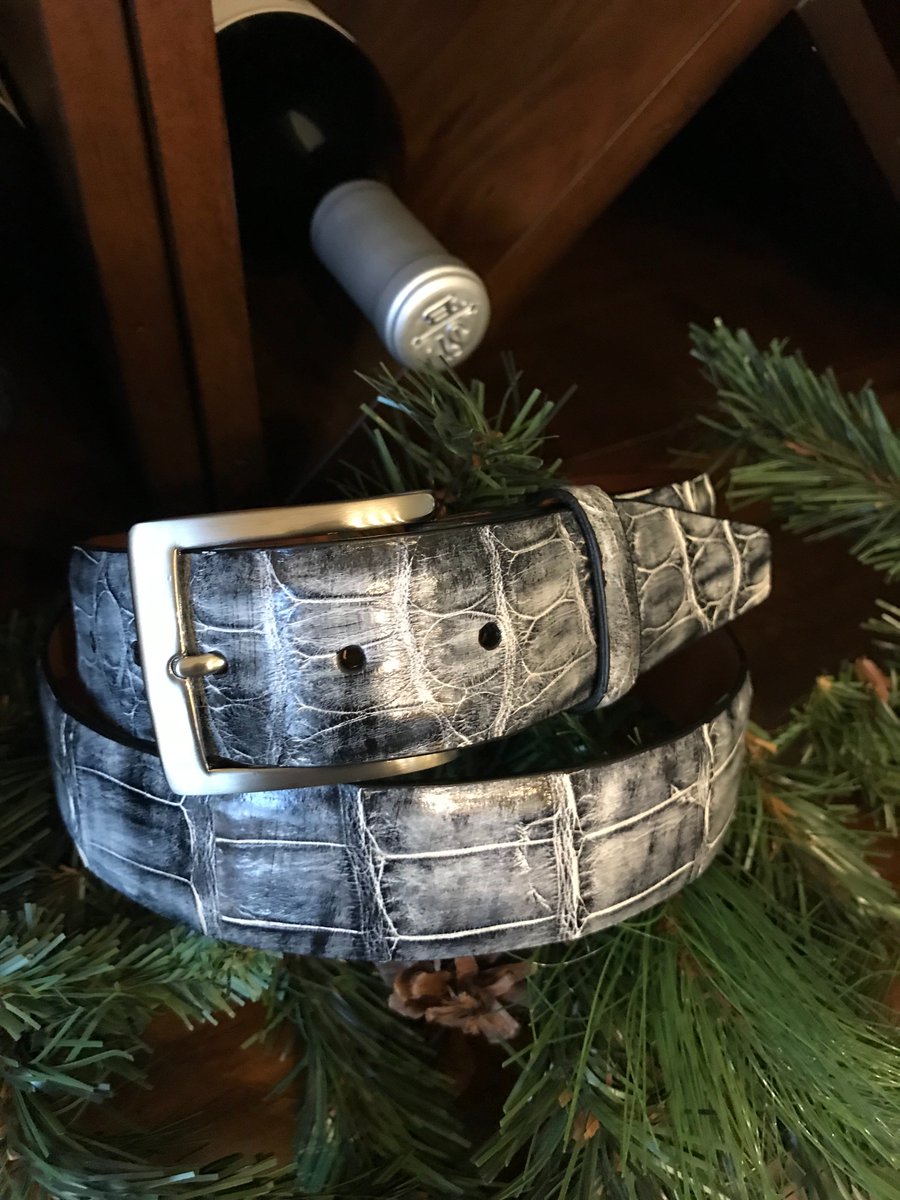FrancisEdward_'s tweet photo. Save $100 on Orders over $500!! (link: https://t.co/Nt6LKJ1lux) https://t.co/Nt6LKJ1lux #menstyle #mensfashion #Golf #belts https://t.co/ZiILa4VKVq