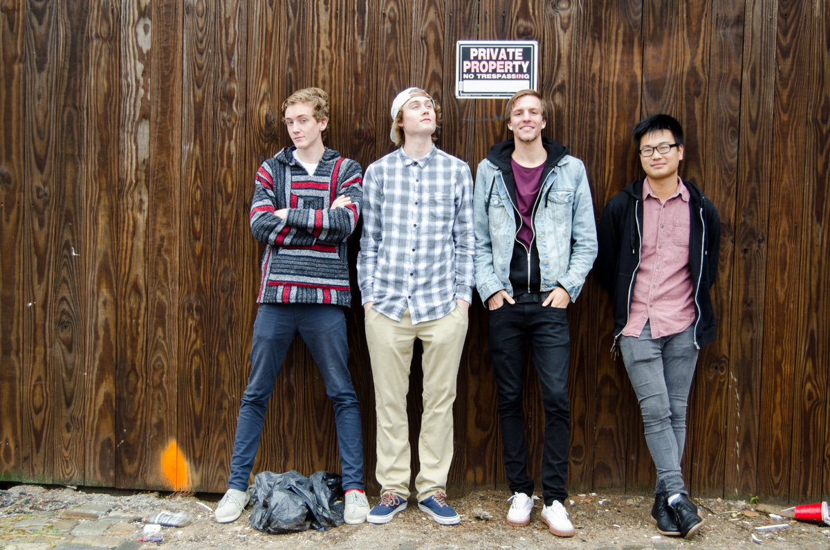 Who wants an Along The Way Reunion Show?