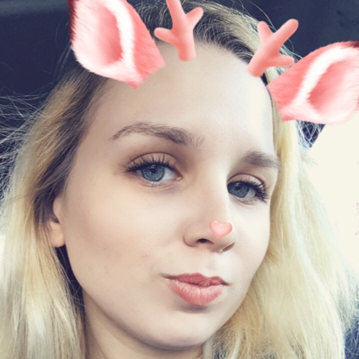 FiFithePhoenix's tweet image. #NewProfilePic