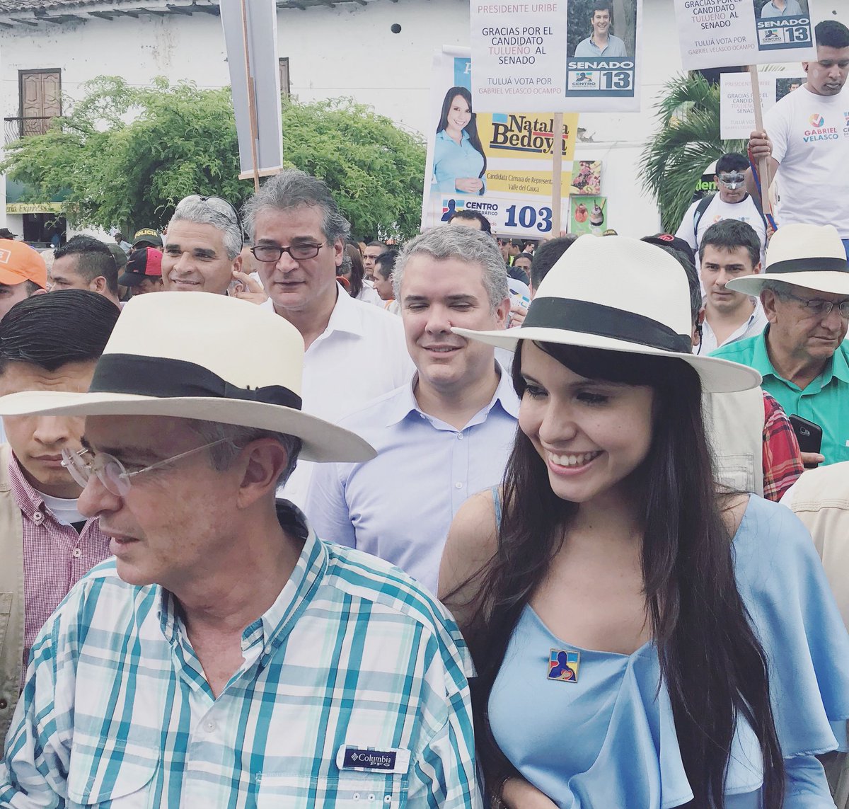 Natalia Bedoya en Twitter: "Álvaro Uribe Senado #1 Natalia Bedoya Cámara de  Representantes #103 Valle del Cauca… "