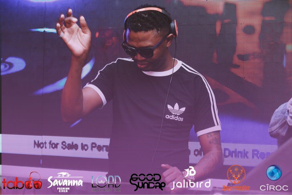 GoodSundae's tweet photo. Iyawa iRoof!!! Mr Gwaranation @Dj_Bongz π₯π₯π©π©ππΌππΌ #GoodSundaeTaboo π https://t.co/VrbLX1LDR7