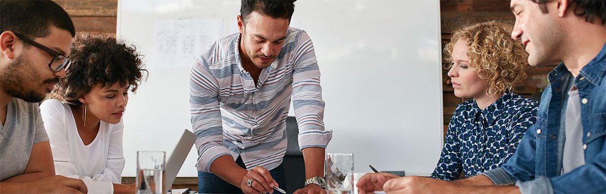 CEOFOCUSCANADA's tweet photo. Where Does a Brand New Sales Manager Start?
Read more at  https://t.co/y3t0YJSrqg @deverons1 @CEOFocusMI @ceofocuspartner @exposalesltd #peertopeer #mentor #coach #social #socialselling #socialmedia #socialexperts #sales #leadership #MSPartner #IAMCP https://t.co/5Q9I8yG7jP