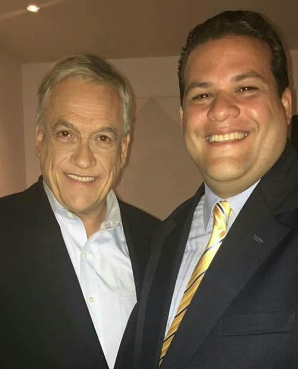 francocasella's tweet photo. Felicitaciones Sr. Presidente electo Sebastián Piñera, éxito y bendiciones en este nuevo período #Chile2017 https://t.co/SwsD3SeERW