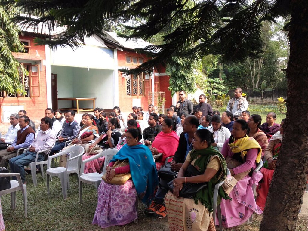 borahbimal76's tweet photo. Thanks to HEM @himantabiswa for took initiative for distribution of free text books among students before start the academic session. We made a ceremonial distribution at Khowang BEEO office. https://t.co/jVkfcpwuUj