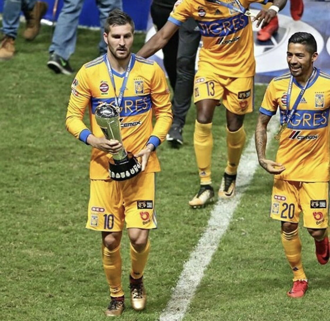Gignac Andre-pierre tweet media