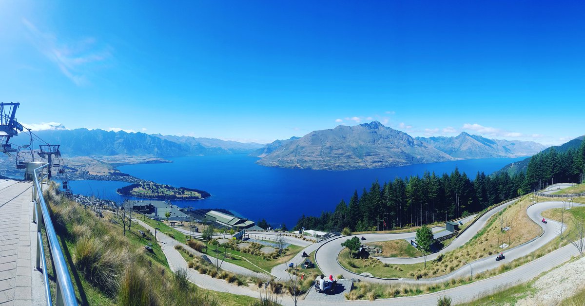 racheyyc's tweet photo. Queenstown views from the luge. This place is so beautiful, such amazing landscape. ⛰ 

#Queenstown #landscape #mountains #travel #allthingstravel #travelblogger #beautiful #blue #racheyycxx #experiencethedifference https://t.co/NwV5sVWjle