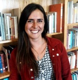gtasoz's tweet photo. Last minute Xmas gift https://t.co/8t4xX2Bmg8 giving ideas from #Tasmania #thepowerofwords #heartfelt #connectiontoplace #youngwriters via @arts_tasmania https://t.co/cxYzu2M3Oh