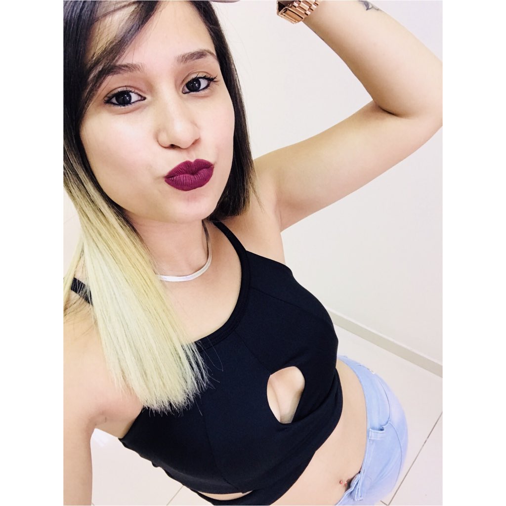 _miiiiiin's tweet photo. #NovaFotoDoPerfil https://t.co/QJI8dtZLEY