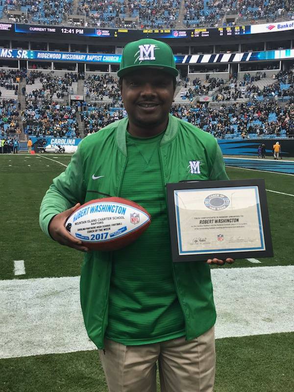 CoachDubb80's tweet photo. Thanks to the @NFL and @Panthers for honoring local High School coaches that make a impact on and off the field. I'm blessed to one of many coaches out here making a overall difference. #DiffenceMakers https://t.co/Kv9wxku48D