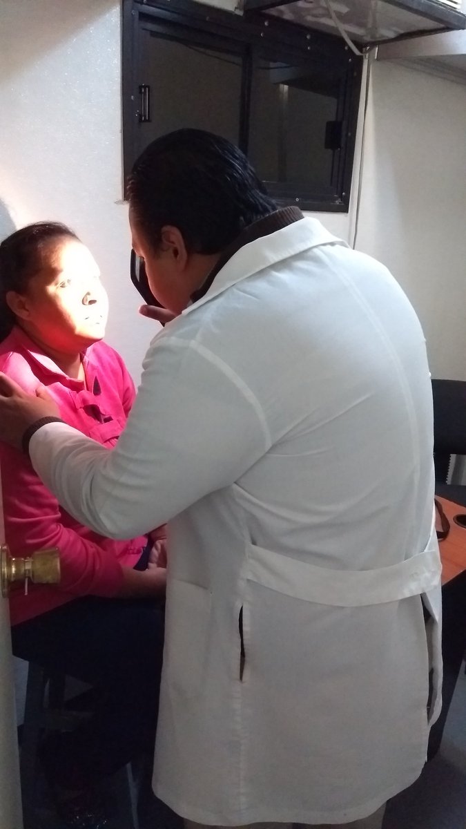 Servicios de salud (@servdesaludtorr) on Twitter photo Asistencia médica en el bus de la salud en plaza mayor previo al desfile navideño <a href="/JorgeMoranD/">Jorge Luis Morán D.</a> @CabildoTor <a href="/RadioTorreon/">Radio Torreón 96.3 FM</a> Asistencia médica en el bus de la salud en plaza mayor previo al desfile navideño <a href="/JorgeMoranD/">Jorge Luis Morán D.</a> @CabildoTor <a href="/RadioTorreon/">Radio Torreón 96.3 FM</a>