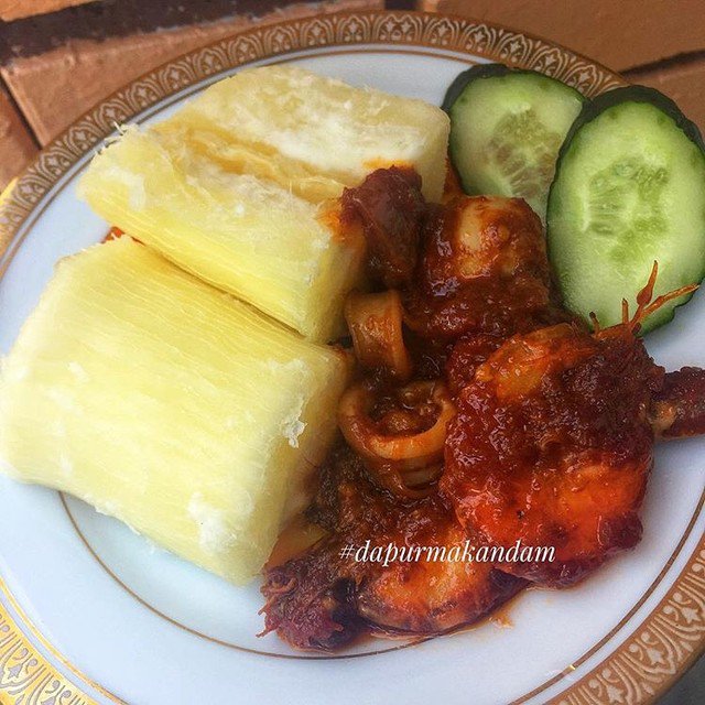 Namakucella Ubi Kayu Rebus Cicah Sambal Bilis Makanan Nostalgia