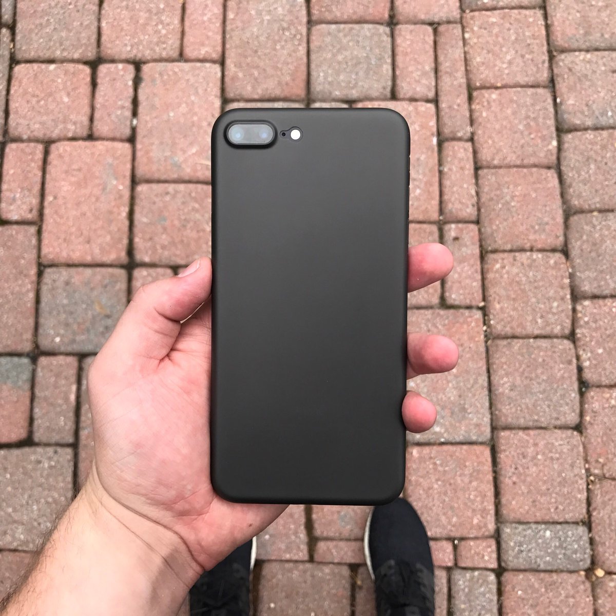 buyslice's tweet photo. The best ultra-slim iPhone case. 📲Branding free &amp; perfectly formed to protect your iPhone.📱
Only at https://t.co/CzEyJkfEZP 🚨 https://t.co/rMG3FlJ8zA