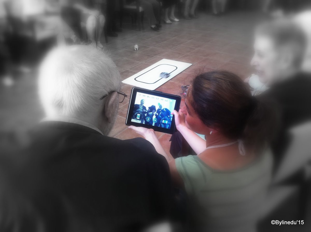 ¡Buenos días, Javi y Mar! (@javiymar) on Twitter photo ¡Enhorabuena a la Asociación ByL InEdu! Mañana recogerán su premio ¡Buenos días, <a href="/JaviYMar/">¡Buenos días, Javi y Mar!</a>! Por un mundo mejor por aplicar la tecnología de la manera más positiva:
cadena100.es/buenosdiasjavi… #EnNavidadJaviYMar ¡Enhorabuena a la Asociación ByL InEdu! Mañana recogerán su premio ¡Buenos días, <a href="/JaviYMar/">¡Buenos días, Javi y Mar!</a>! Por un mundo mejor por aplicar la tecnología de la manera más positiva:
cadena100.es/buenosdiasjavi… #EnNavidadJaviYMar