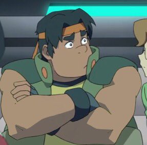 aradiiaa1's tweet photo. So I edited Hunk’s arms to look like he’s sleeveless in some screencaps and honestly I just fell deeper in love #Voltron #LetHunkShowOffHisGuns https://t.co/8BBxB6cBfz