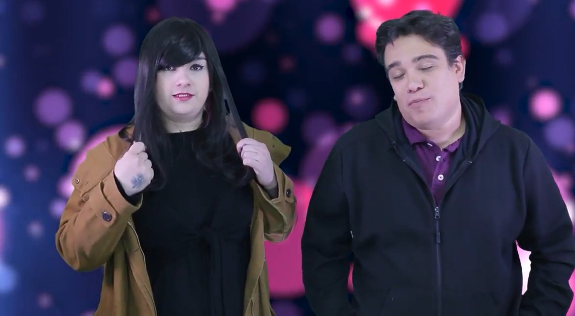 vacaslocas33's tweet photo. AAAAH VIENE LA TEMPORADA ROSA!!! #BEBESH KEMOSIOOON ❤❤ la estoy esperando con muchas ansias😍 @SandyCoben @SoyTato me encantan juntos😊 https://t.co/MWFCCHuCsb