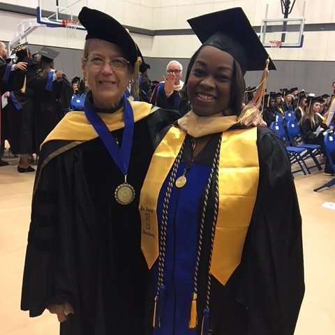 mariacolesw's tweet photo. MSSW graduation. @UTAGradSchool @SocialWorkUTA  #mavgrad2017 https://t.co/CLrM0A916i