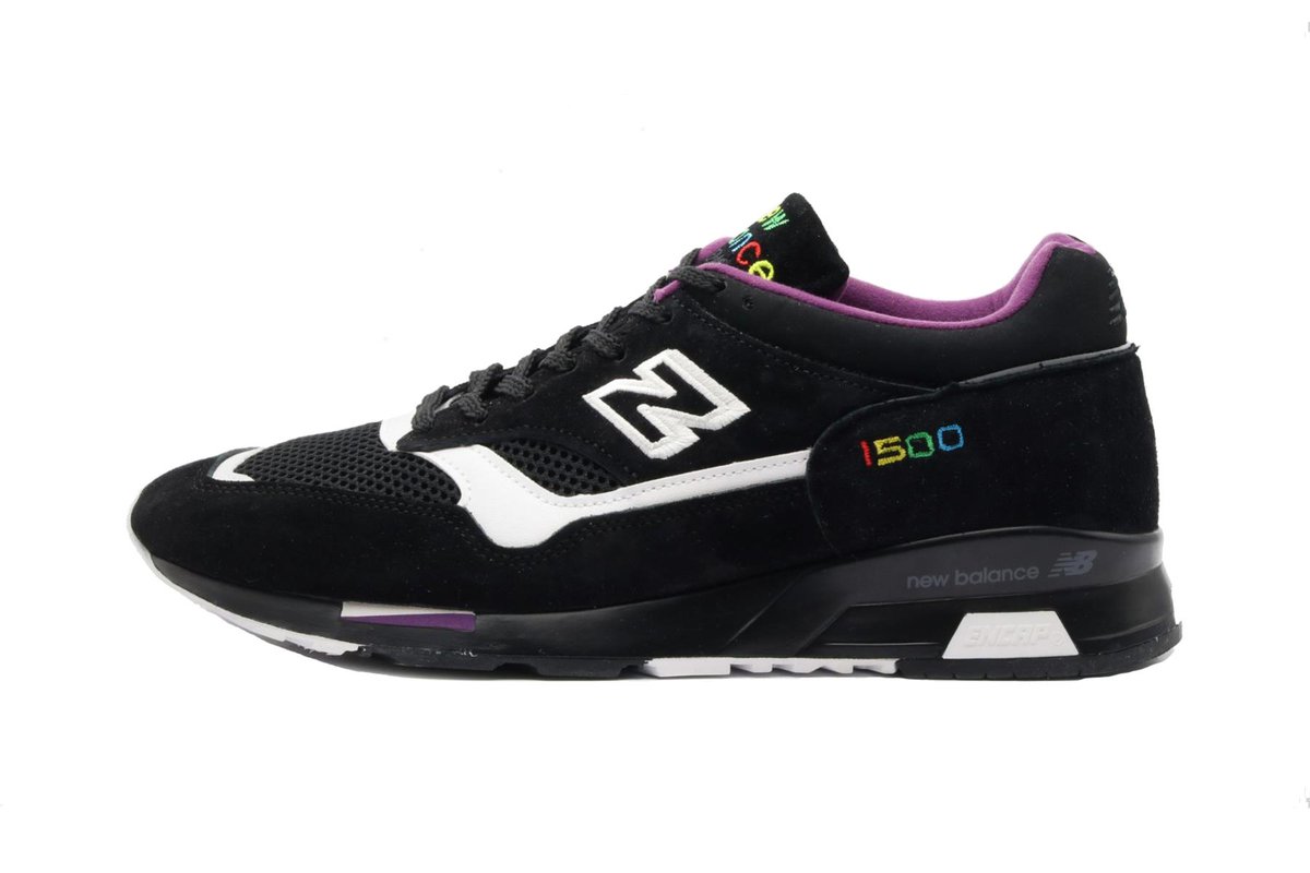 nathan_jing's tweet photo. The latest from Hypebeast - A First Look at the New Balance 1500 “CMYK” 
https://t.co/6uD2R4wUo4 https://t.co/GDfnlt4zMq