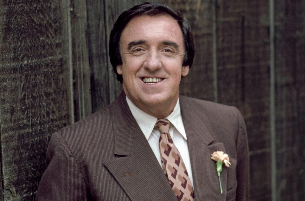 ForeverCandle's tweet photo. ‘Andy Griffith Show’ star Jim Nabors dies at 87

https://t.co/kF48p8ZrBW

#Celebrities https://t.co/9t8R05dzP8