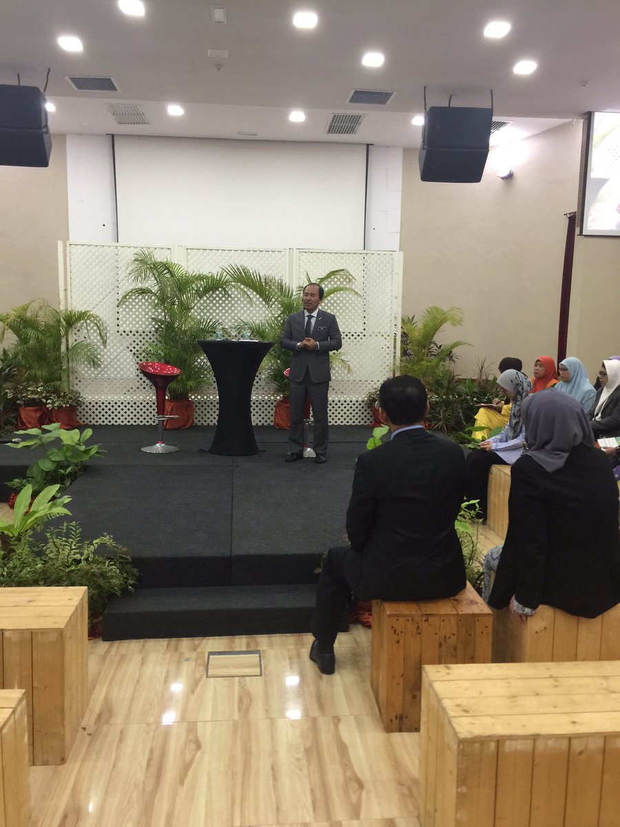 MARDIMassa's tweet photo. Langsung, Sesi Townhall YBhg. Datuk Seri KSU, Datuk Seri Dr. Ismail Hj. Bakar di Dewan Tan Sri Yusuf Hashim, Ibu Pejabat MARDI #betterMARDI https://t.co/ocKEYa7oPG