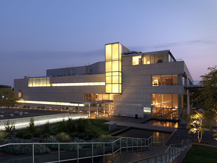 GuideZoomer's tweet photo. Experience incredible artists , artwork & history. Virginia Museum of Fine Arts is a must see while in Richmond. Click & zoom #ultimatetravelguide #family #art #artist #beautiful #picoftheday #follow #Holiday #Winter #Virginia https://t.co/PQFBUWKou4