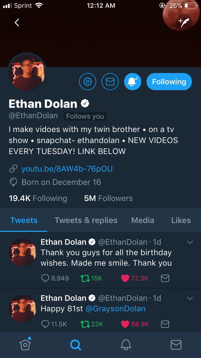 amberraitano's tweet photo. wowowowowow when @EthanDolan followed me after i️ told him @GraysonDolan won the #SnapRapBattle LMAO been here since the beginning and here till the end💛 (p.s. grayson you can still hmu with that follow btw😉) https://t.co/aCd7tLmC6W