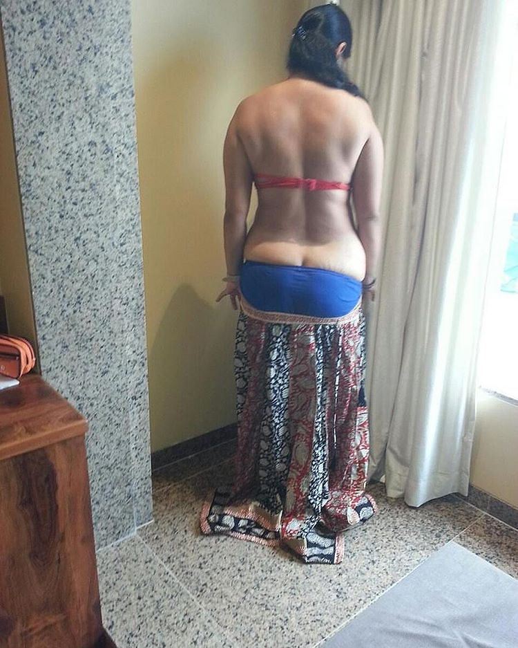 Desi sister-in-law — photo 9