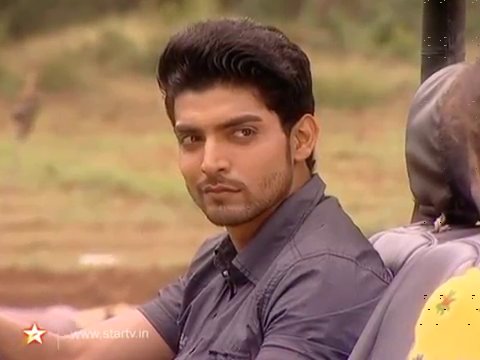 guruadmire's tweet photo. #Gurumeet #gurmeetChoudhary #guru #GC #happyMaanday to all @gurruchoudhary 💟💞💓💗💖 https://t.co/ac3swXtoYt