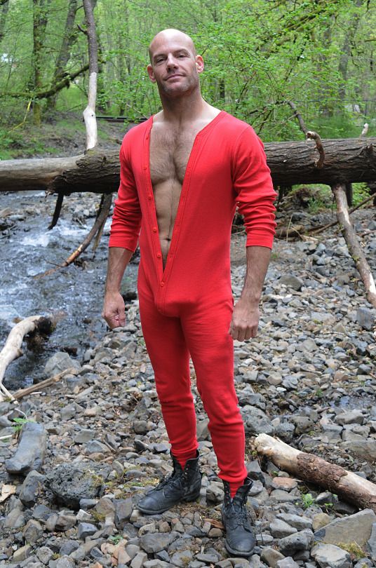 DRTmeSyUQAIuEEX?format=jpg&name=900x900