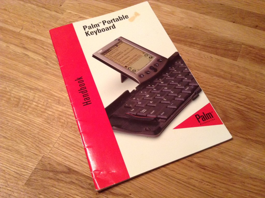 thE_rZA_Cons's tweet photo. This is what mobility looked like back in 1998. My portable keyboard for Palm III. 

#retro #oldcomputers #palmcomputers #3com #keyboards #forum64 #backintheday #circuitboard https://t.co/oCqn3ww6sh