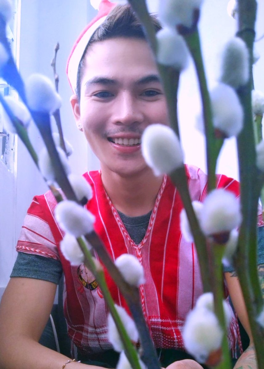 SharHtet6's tweet photo. Happy ကရင္နွစ္သစ္ကူး https://t.co/i9owdNAsPA