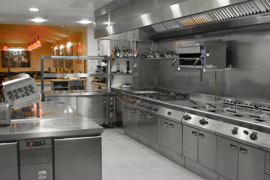 Clean_Pro_UK's tweet photo. Kitchen Cleaning- Kitchen Cleaning
Today’s hectic kitchen environments face the continu https://t.co/51OvnRYHPk #Cleaning https://t.co/VLiuYwFEk9