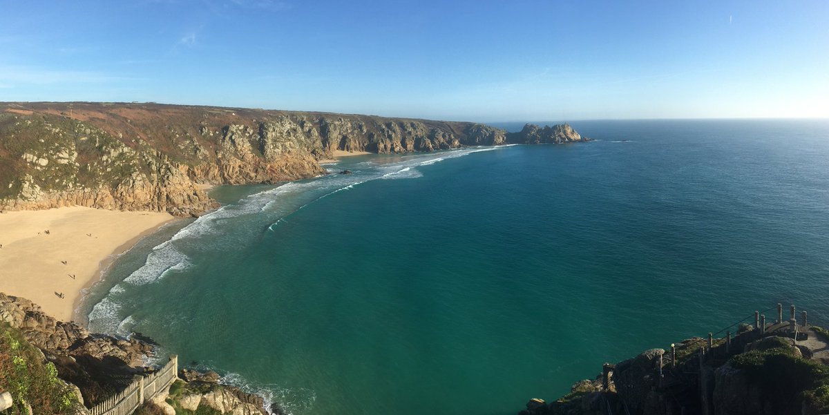 rachelhosken's tweet photo. December 18th @minacktheatre https://t.co/2OjDS8iD3t