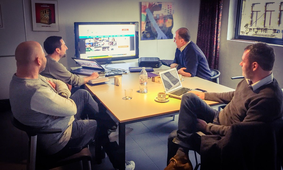 Txs <a href="/tomedge/">Tom Cuylaerts</a> <a href="/bramvdh/">Bram</a> voor prima meeting #Edge A'pen met <a href="/mettepenningen/">Bruno Mettepenningen</a> voor optimalisatie <a href="/StopDarmkanker/">Stop Darmkanker</a> #website #socialmedia #projecten 😉👍