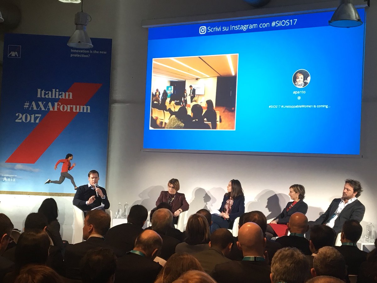 SanofiIT's tweet photo. Big data e disruption per il mondo della salute. @zehnderaMD #axaforum #IOS2017 #SanofiLive https://t.co/Pav9bmAx51