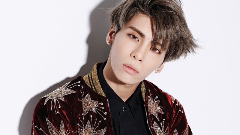 Soompi on Twitter: &quot;BREAKING: SHINee&#39;s #Jonghyun Has Passed Away; Police  Confirm https://t.co/IIuPPJIBdF https://t.co/9Tucn1eggC&quot; / Twitter