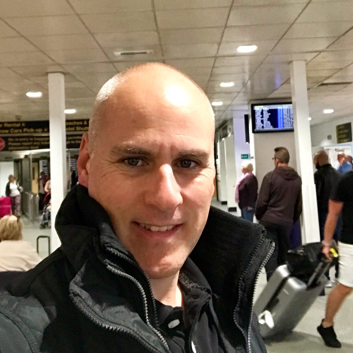 SaltneysSalt's tweet photo. Airport taxi service for my parents...#saltneys #healthysalt #lowsodiumdiet #healthyfood #healthyeating #healthylifestyle #tasty #food https://t.co/YOkomArfn6