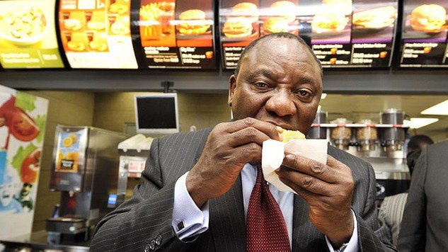cobbo3's tweet photo. The bones have spoken! Sangomas Say Cyril [Ramaphosa] For President! (What’s with some South Africans and sangomas?) #ANCVotes #ANCElectiveConference2017 
https://t.co/joToZeiAAa https://t.co/Jf0tqnPxIl