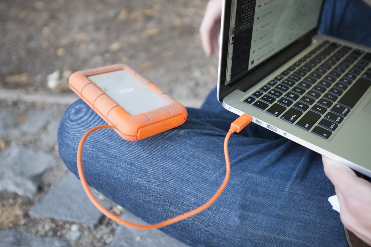Digistor1's tweet photo. LaCie Rugged Thunderbolt - resistant to water, drops and shocks with #thunderbolt connectivity!

Free delivery across Pakistan 
To order, visit: https://t.co/kGZf5Y1Woa
Or call us at: 0336-8904549, 0336-8896684
#DigiStor #FindYourPortables https://t.co/PIvdaT50aH