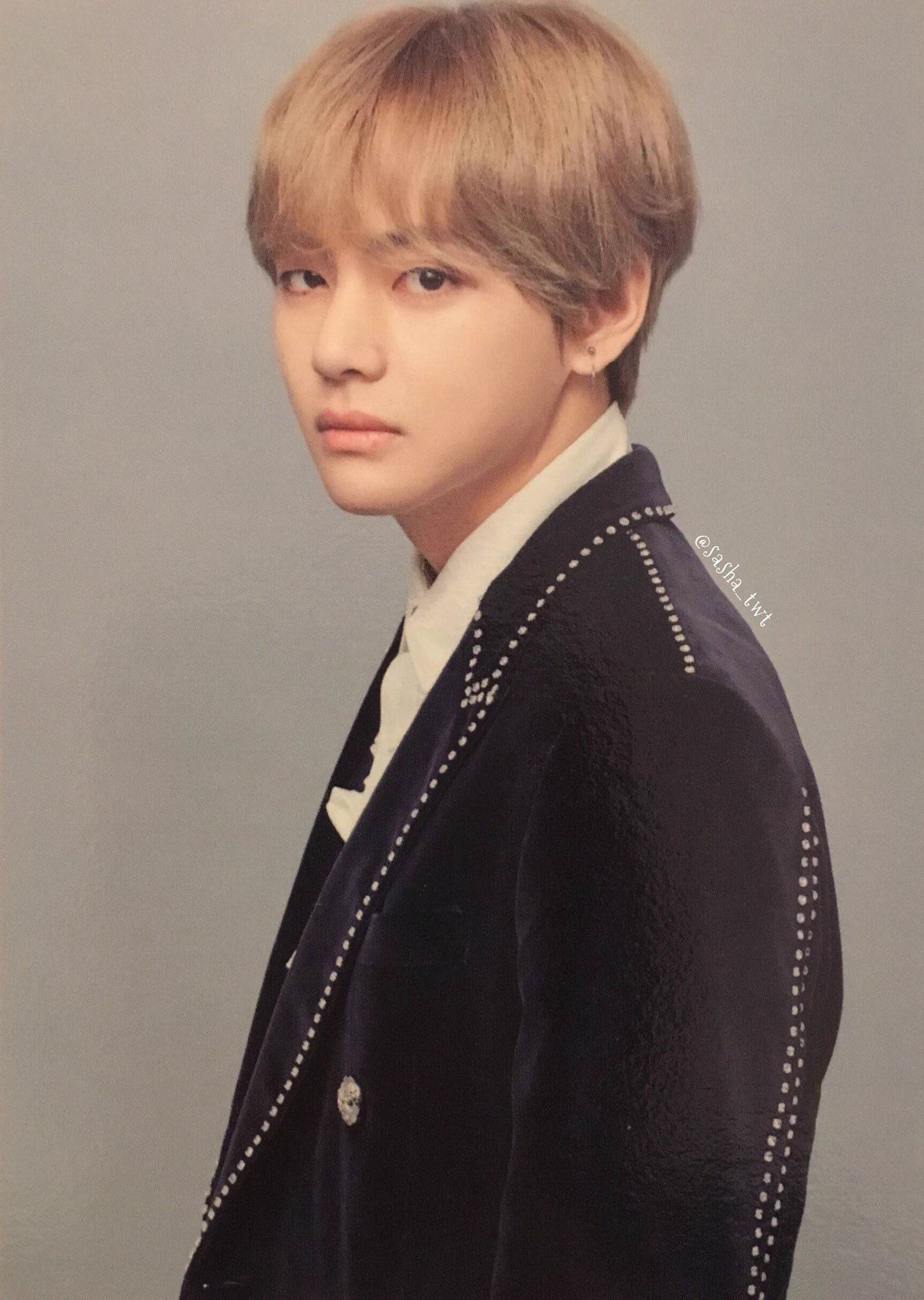 taehyung pics on X: 
