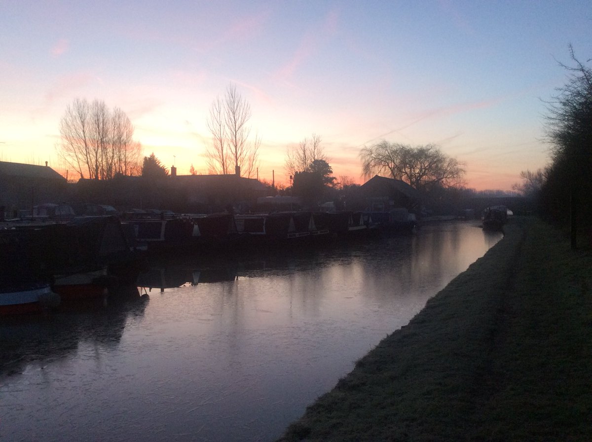 CRTinspectTom's tweet photo. Today inspecting the Oxford Canal again. #anyho to #Banbury #oxfordcanal #canals #hiddenworld Highlights so far https://t.co/OdiEyHdBQT