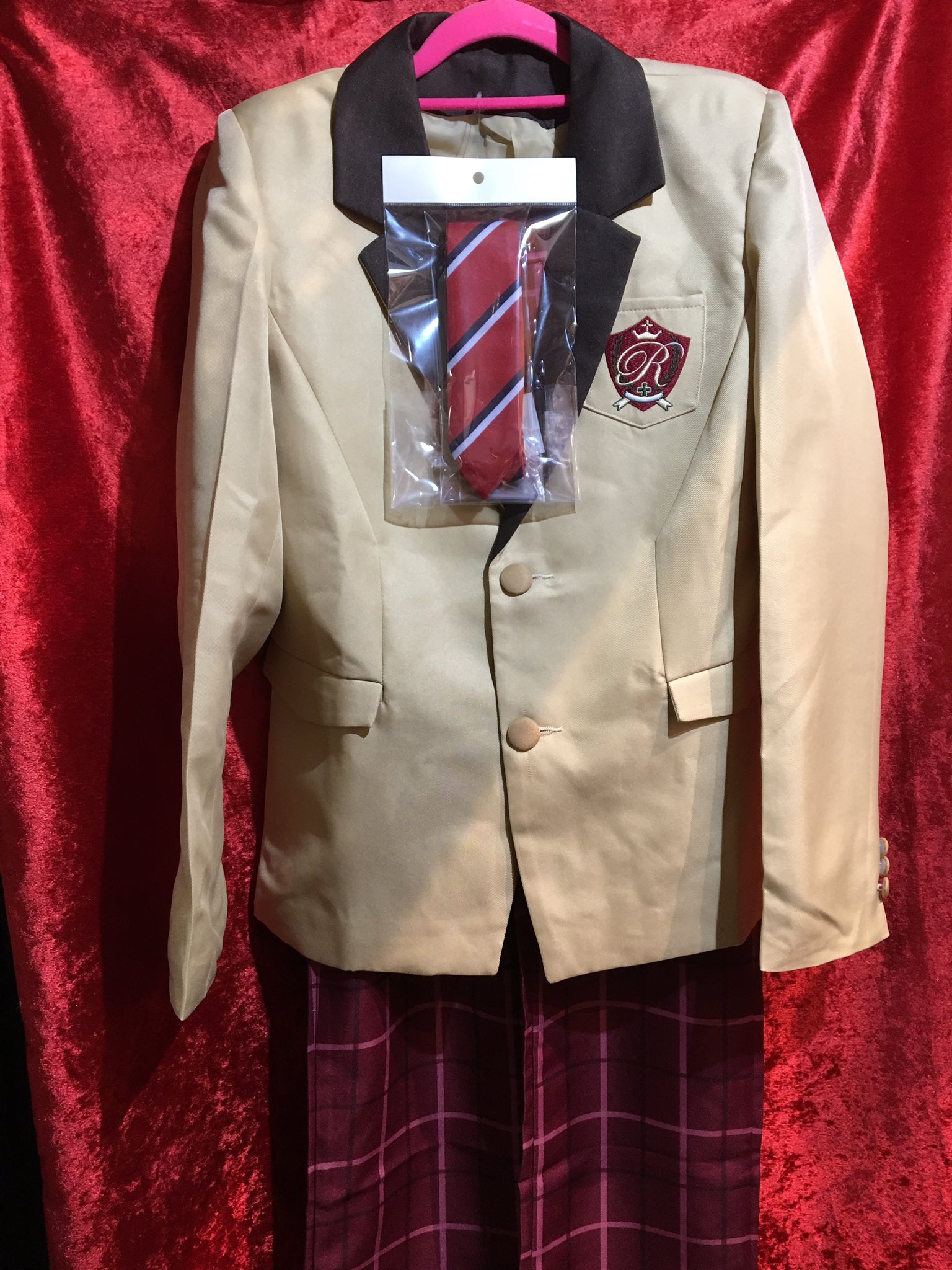 【美品】あんスタ 玲明制服＋全学年ワッペン付き K-BOOKS コスプレ館2F（サンシャイン60向かい） on X: 