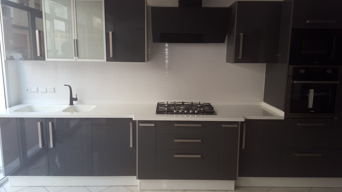 Ste_Corsaf's tweet photo. Vous rêvez d’une #cuisine qui s’adapte à tous vos #besoins ? Qui soit #chaleureuse, #originale, #pratique ?
Chez #Corsaf Design vous trouverez la cuisine qui vous ressemble.
Plan de travail sur mesure;
Éviers ;
plinthe;
#contactez-nous :
Télé/GSM : 0528.24.77.11/0661.11.52.68 https://t.co/1n7UvKIYlQ