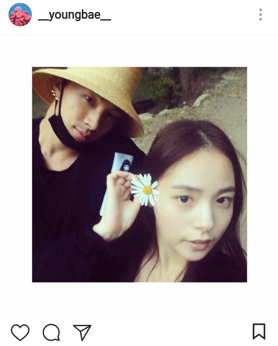 chiayein's tweet photo. I'm so touched ㅠㅠ Finally a photo of them! VIP will always support you! # #태양_민효린_결혼_축하해 https://t.co/sJCrDP49jK