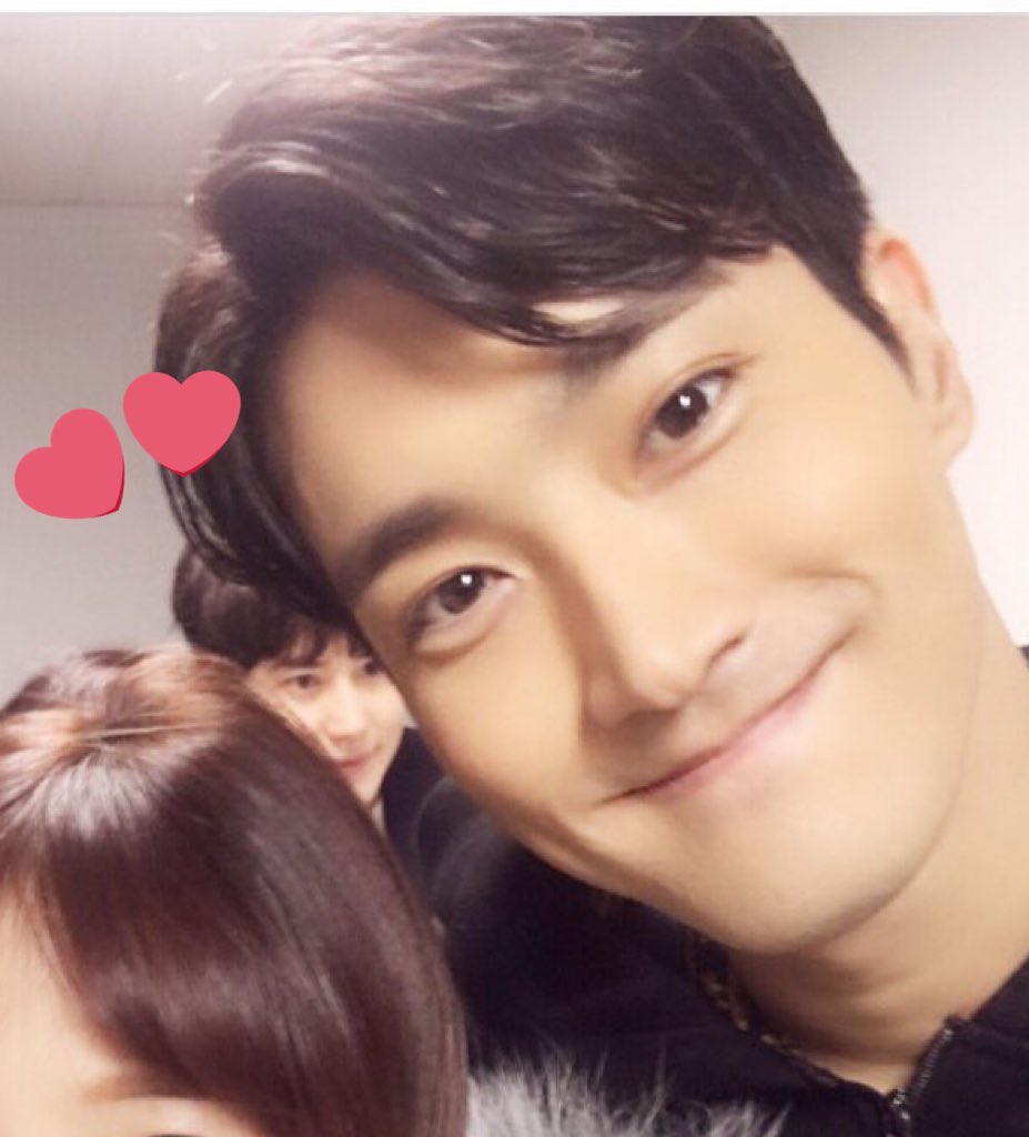siwonip.원규♡ tweet media