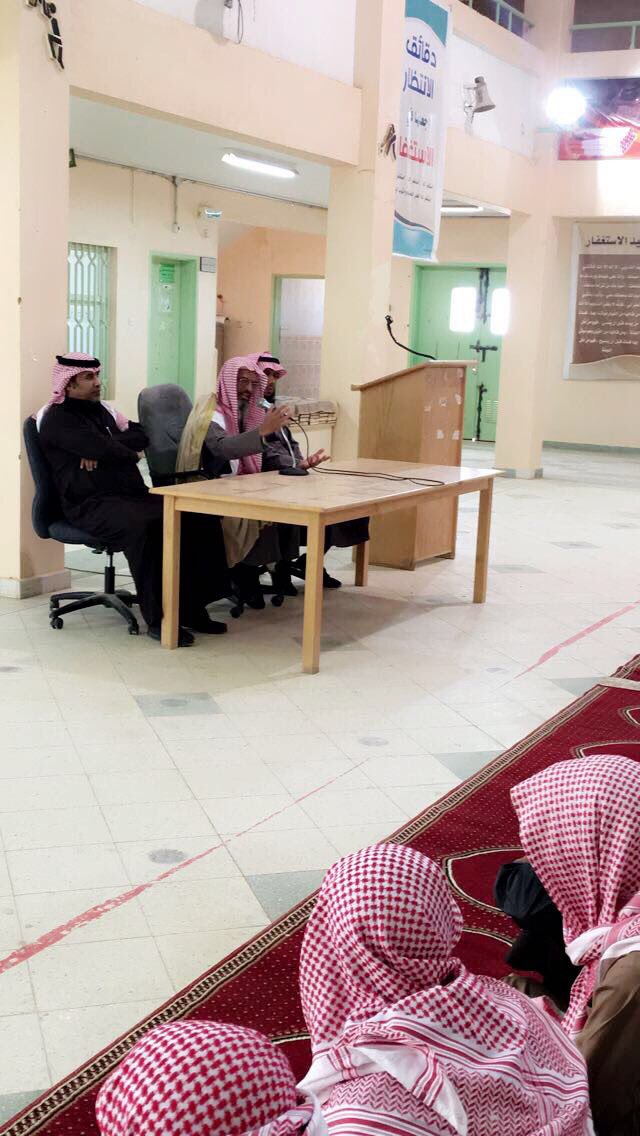 Otescool's tweet photo. تشرفت ثانوية عطي بزياره من الشيخ علي الزين وإقامة محاضرة للطلاب بعنوان (منزلة العلماء) وبحضور قائد المدرسه ماجد الدليلان ومشرف التوعية الإسلامية  الاستاذ يوسف الغرابي. https://t.co/bQGEnsfA22
