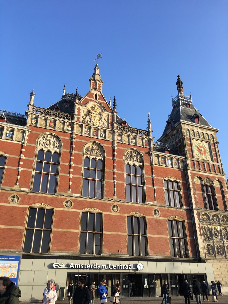 Op weg naar bespreking. Zonnetje erbij... heerlijk!  <a href="/oxpadvocaten/">OXP advocaten</a>