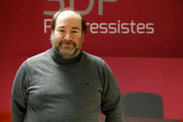 bondia's tweet photo. #Entrevista a @jmmiralles per @marcsegales : “DA té projecte, estirar al màxim el model de país dels darrers 40 anys” @sdp_ad #Andorra #eleccions #comicis #UE https://t.co/5j4ODmpLRl https://t.co/U2D1SyNa9B
