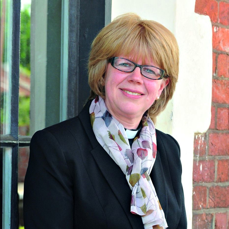The Queen has approved the nomination of Bishop Sarah Mullally as the 133rd #BishopofLondon. Before becoming Bishop of Crediton, @bishopsarahm was a parish priest and Chief Nursing Officer for England: bit.ly/2oDLlA8